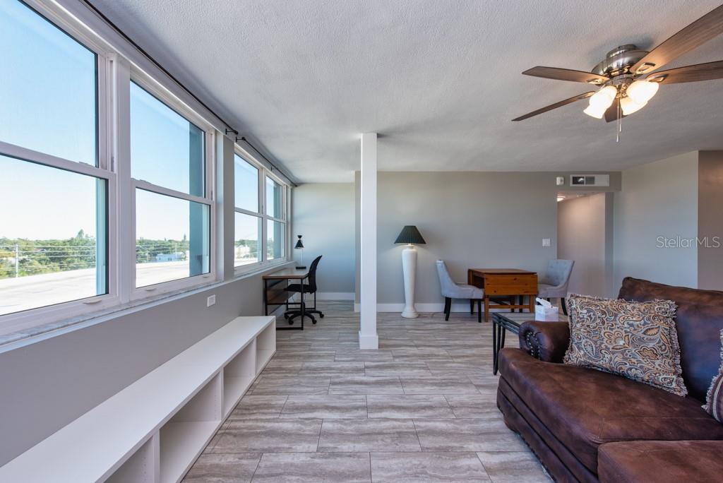 Image 9 of 38 For 841 4th Avenue N 64