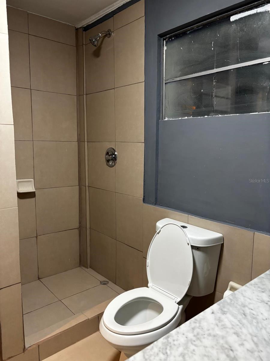 Image 14 of 15 For 1112 12th Street