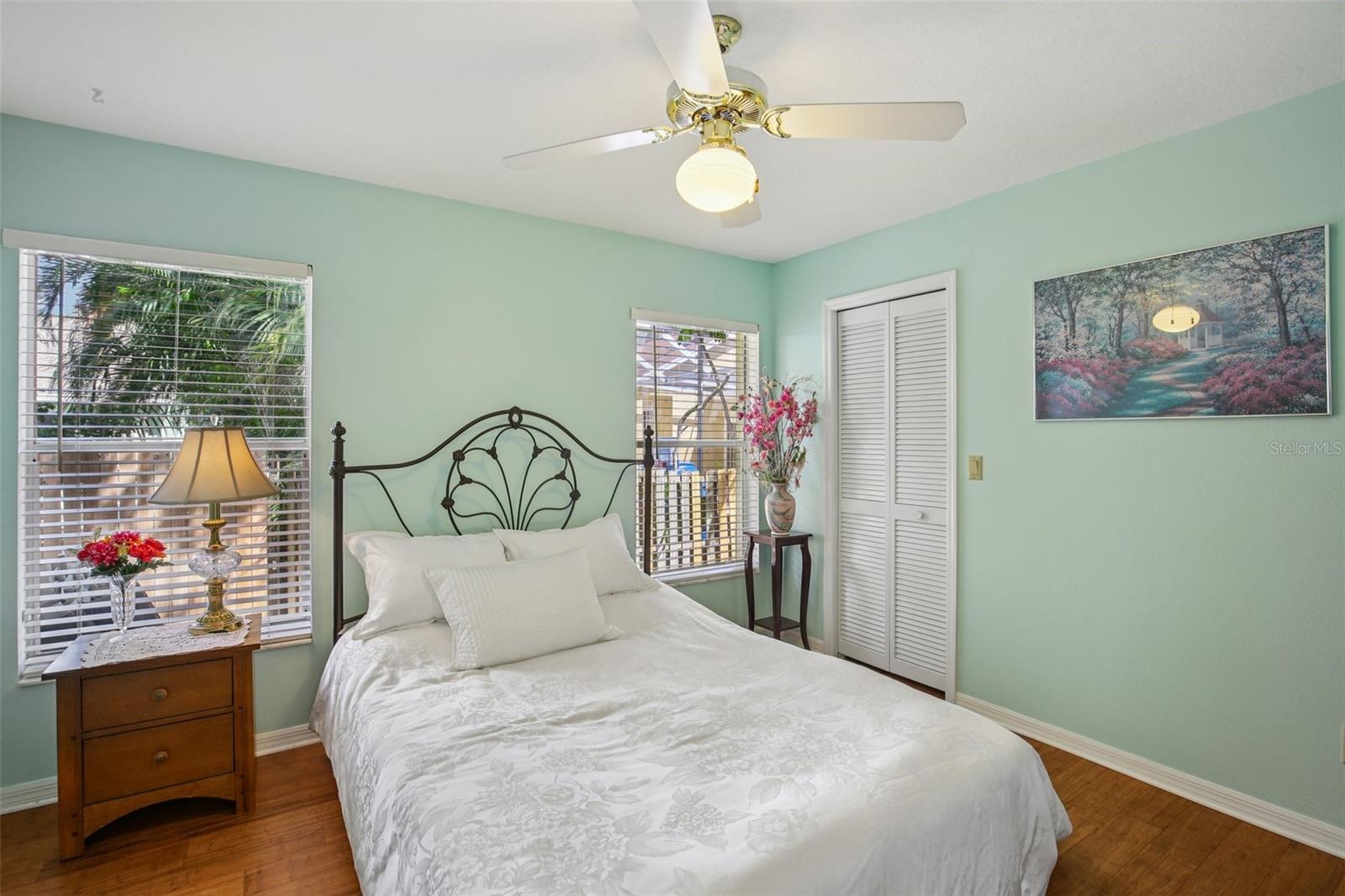 Image 18 of 35 For 3158 Shoreline Drive