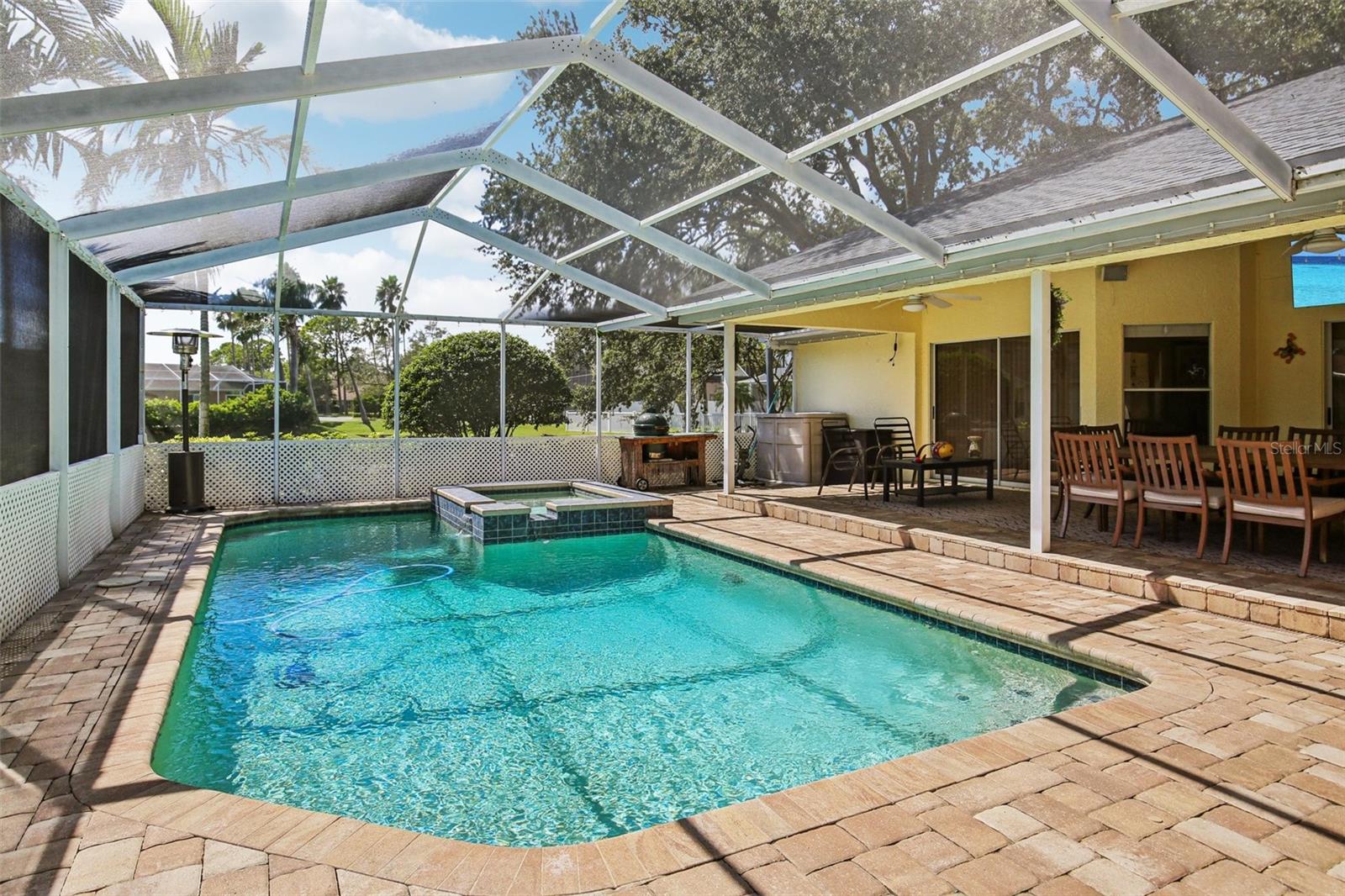 Image 23 of 35 For 3158 Shoreline Drive