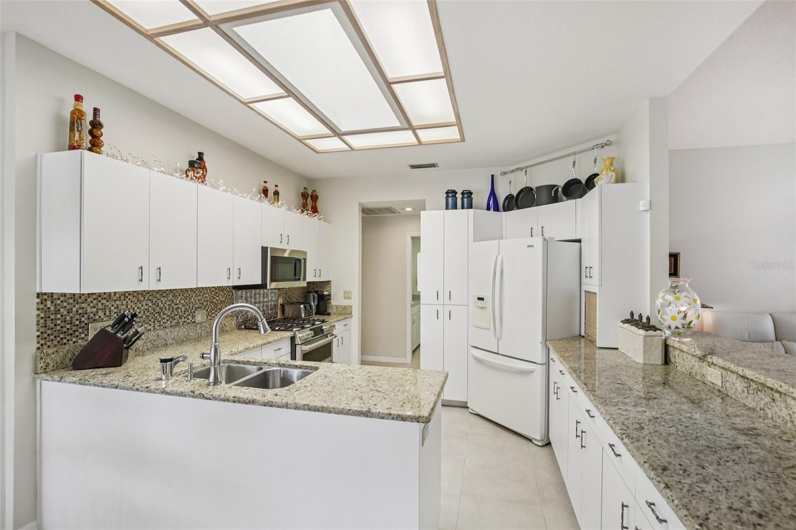 Image 9 of 35 For 3158 Shoreline Drive