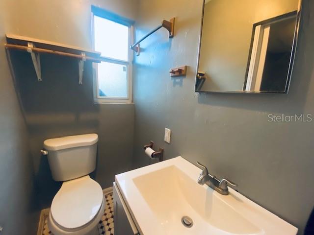 Image 12 of 13 For 1960 4th Avenue N 5