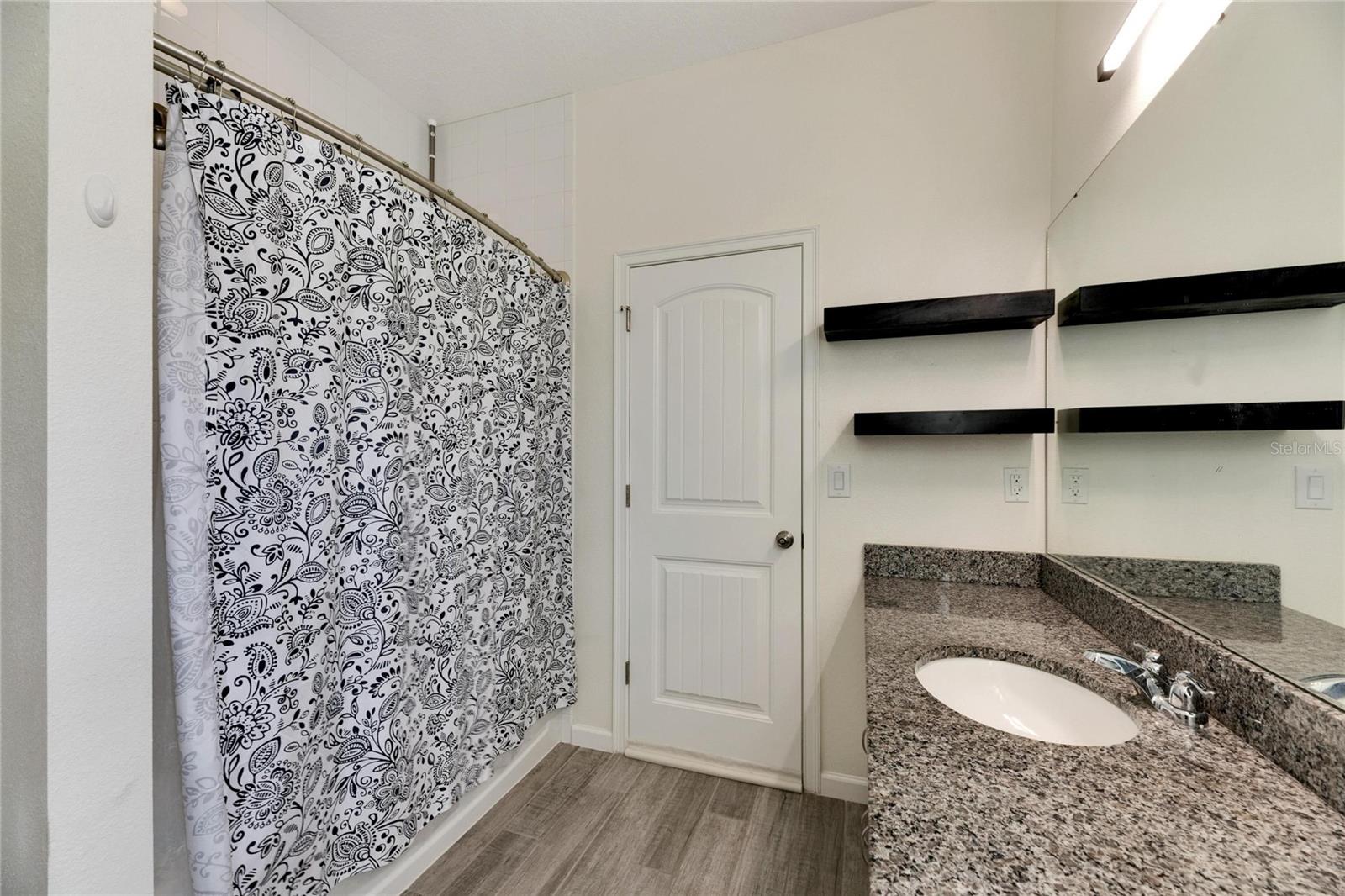 Image 40 of 98 For 13012 Rain Lily Drive