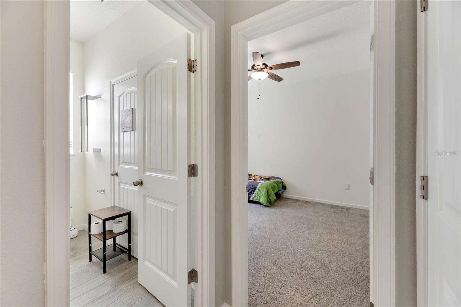 Image 44 of 98 For 13012 Rain Lily Drive