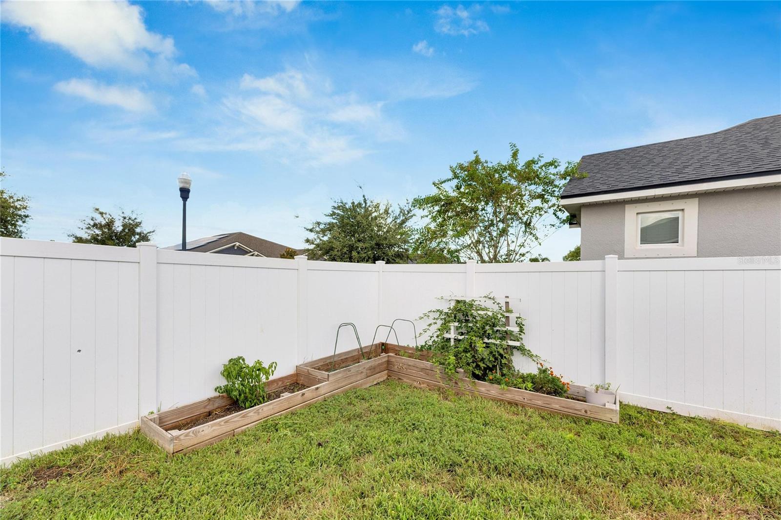 Image 55 of 98 For 13012 Rain Lily Drive