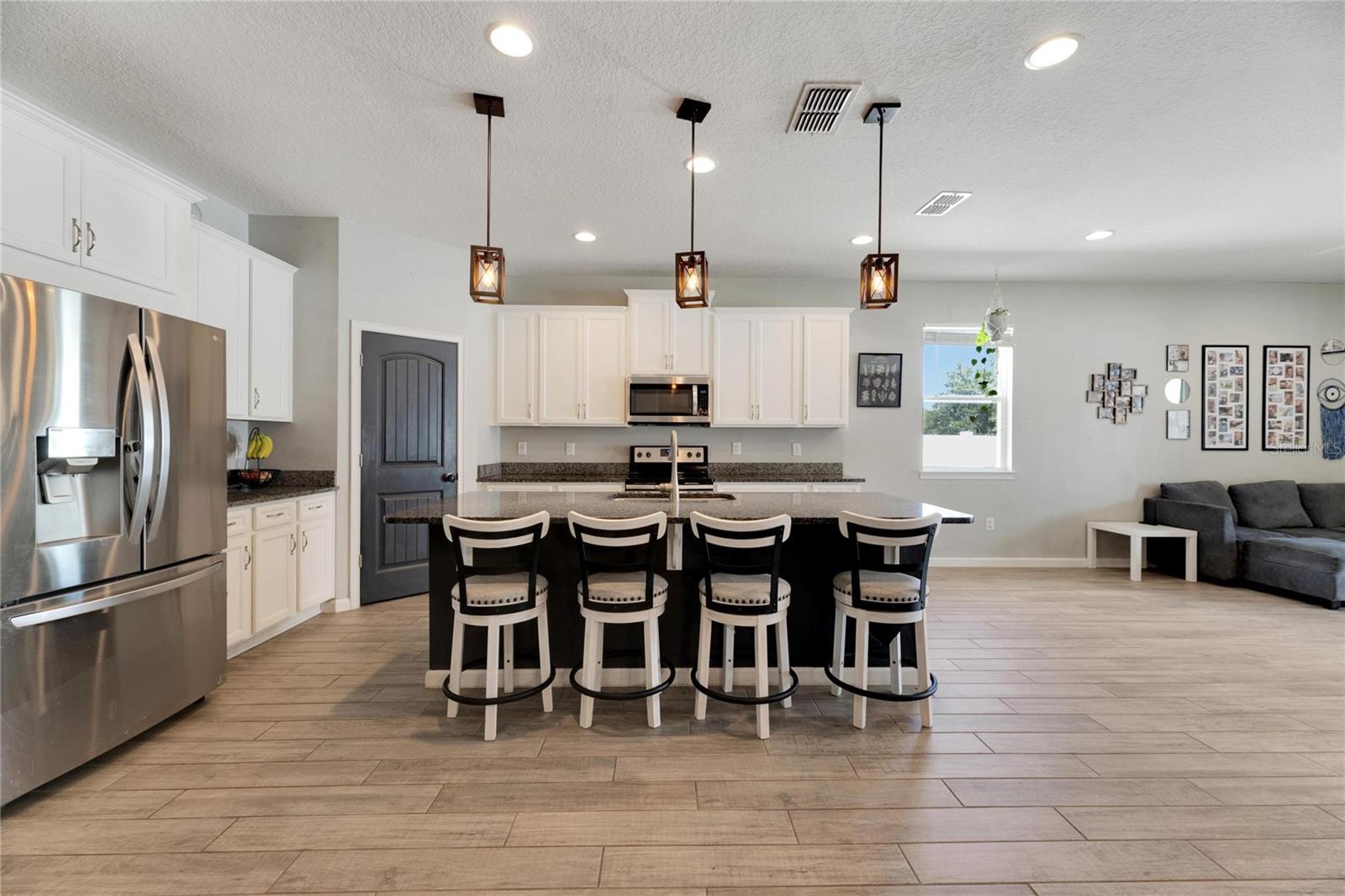 Image 6 of 98 For 13012 Rain Lily Drive