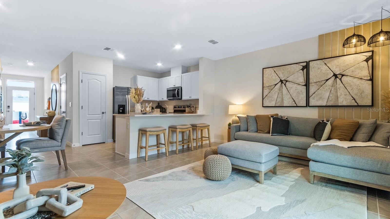 Image 13 of 22 For 17520 Spanish Oak Loop