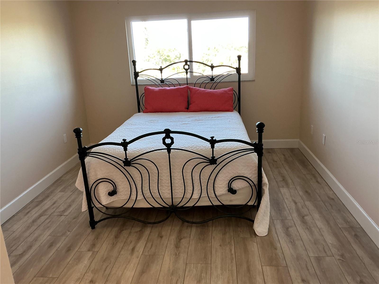 Image 10 of 12 For 1860 Massachusetts Avenue Ne 311