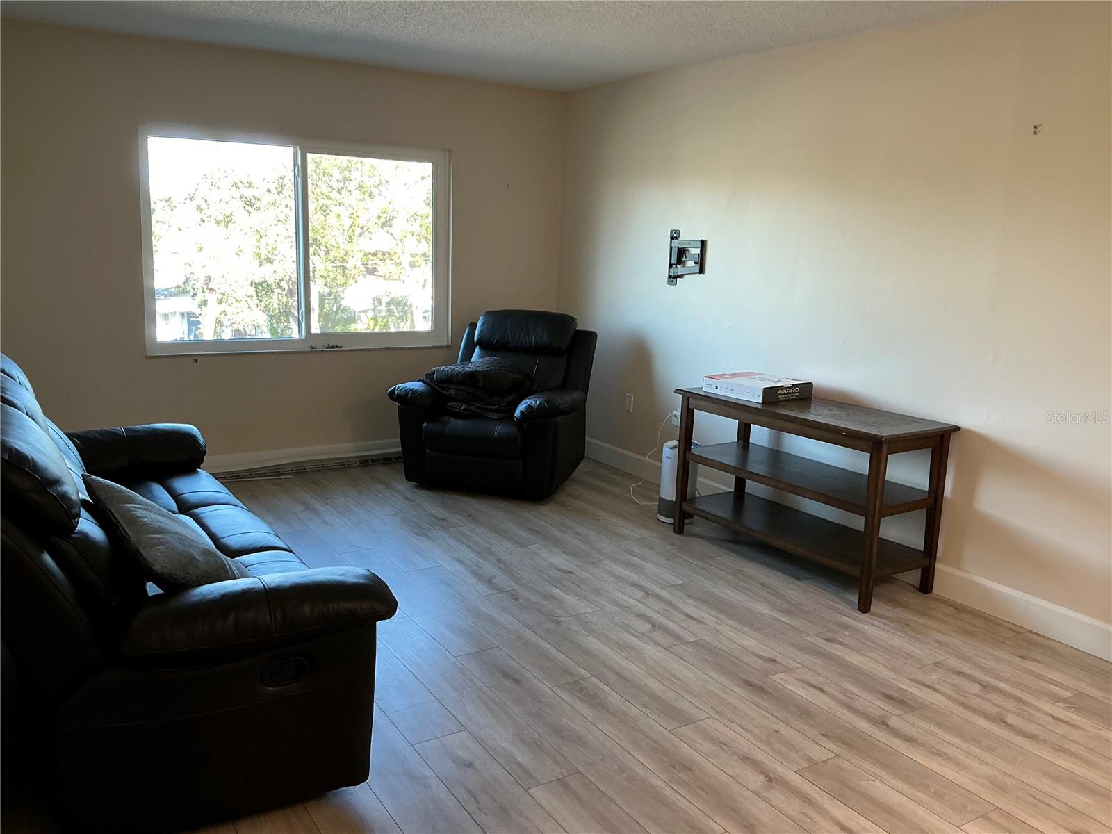 Image 9 of 12 For 1860 Massachusetts Avenue Ne 311