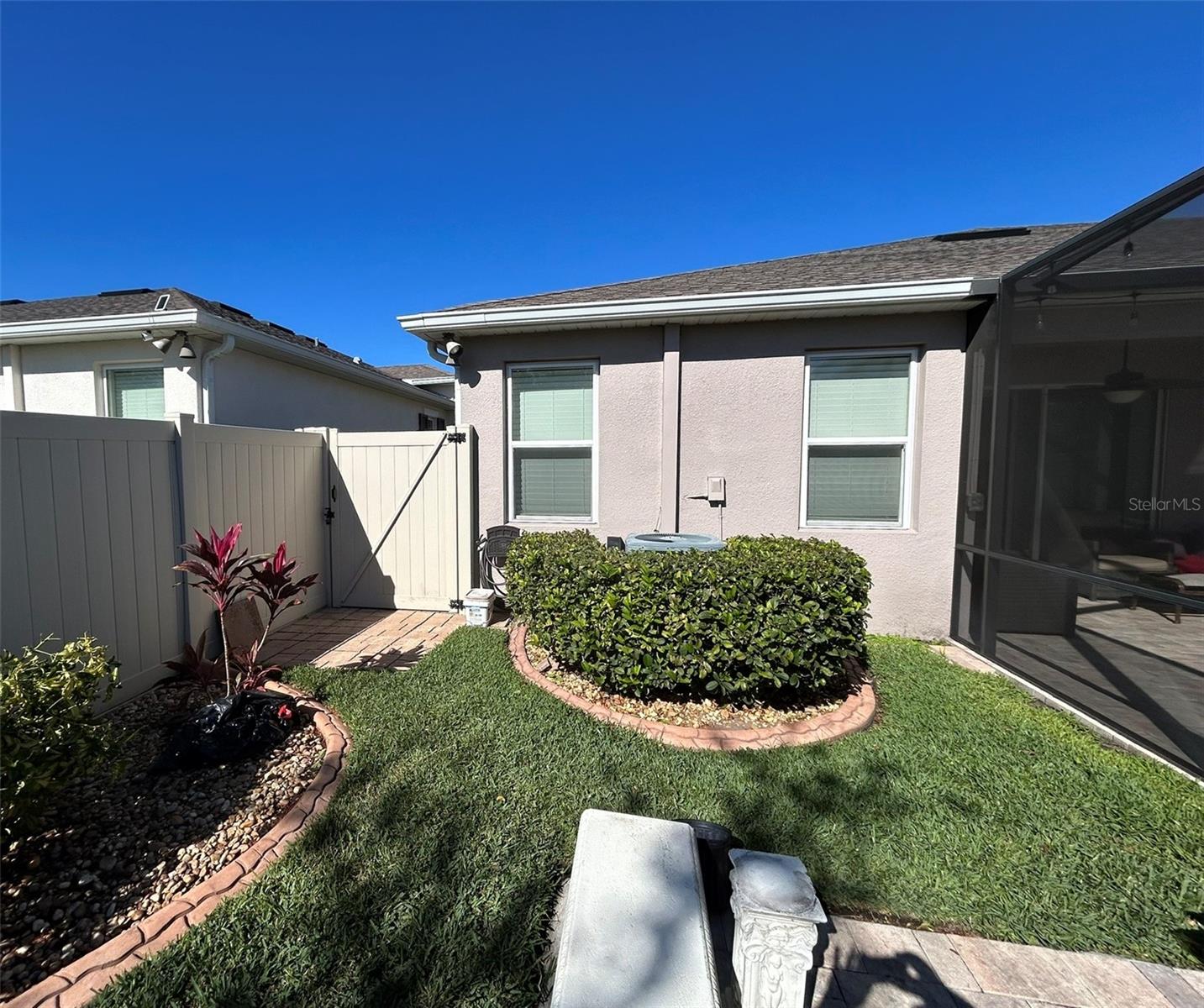 Image 7 of 11 For 10647 Heron Hideaway Loop