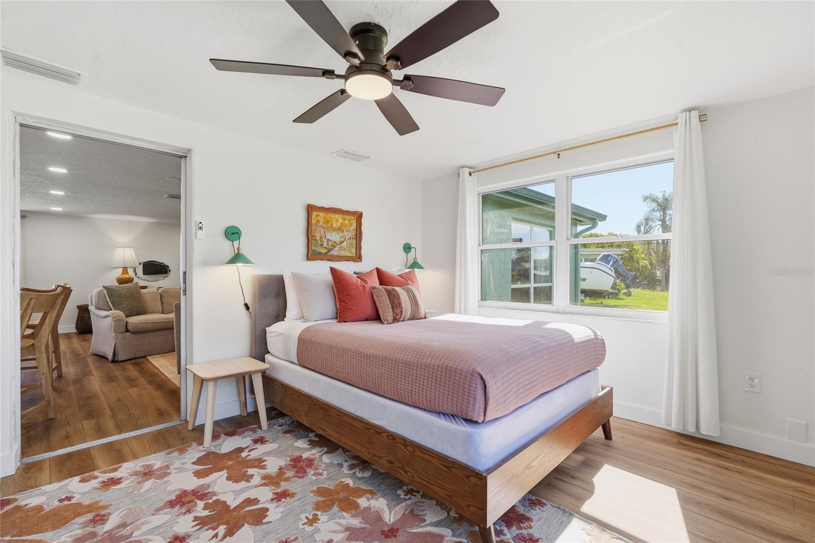 Image 12 of 32 For 3627 Ortona Drive