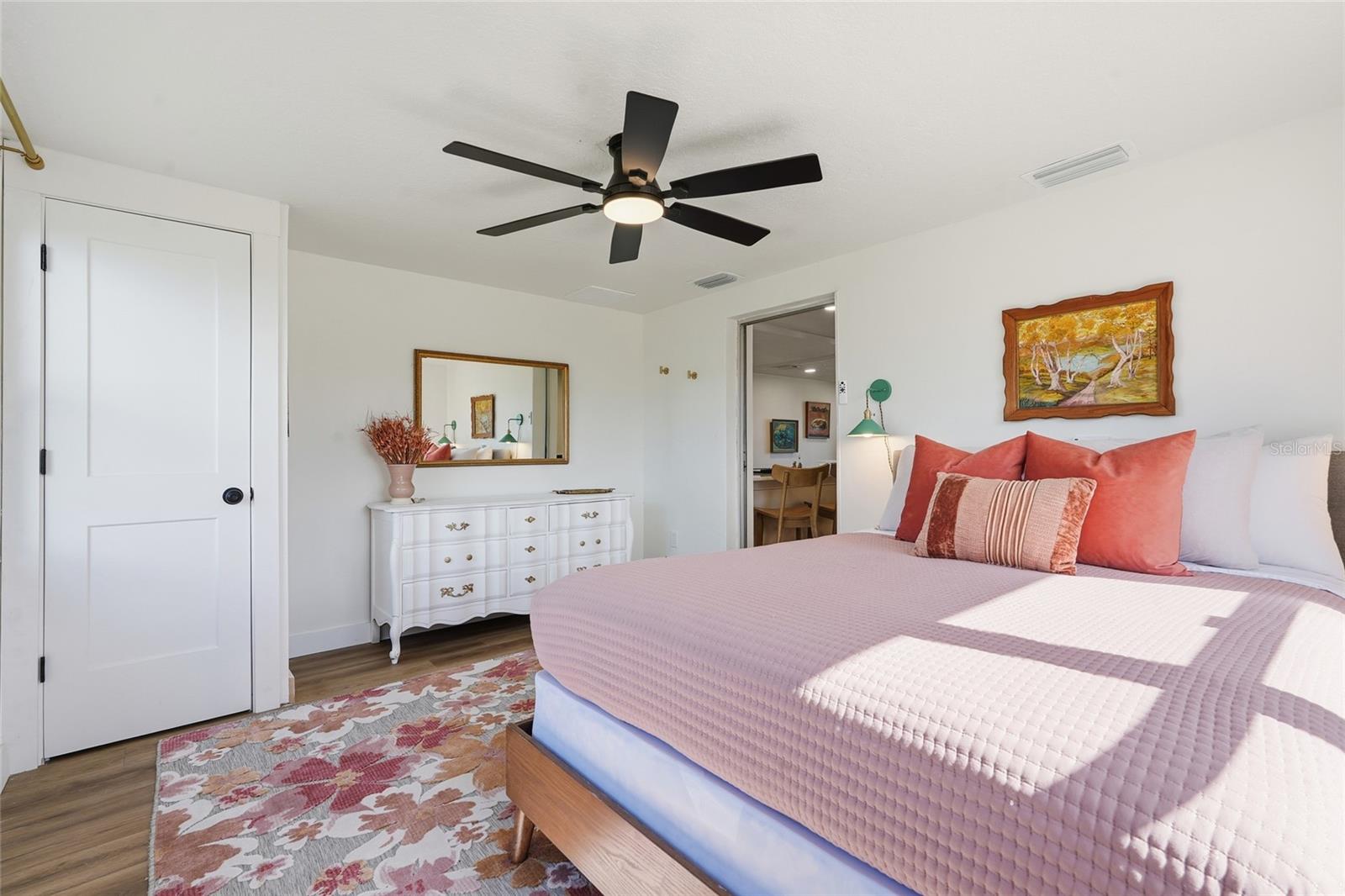 Image 13 of 32 For 3627 Ortona Drive