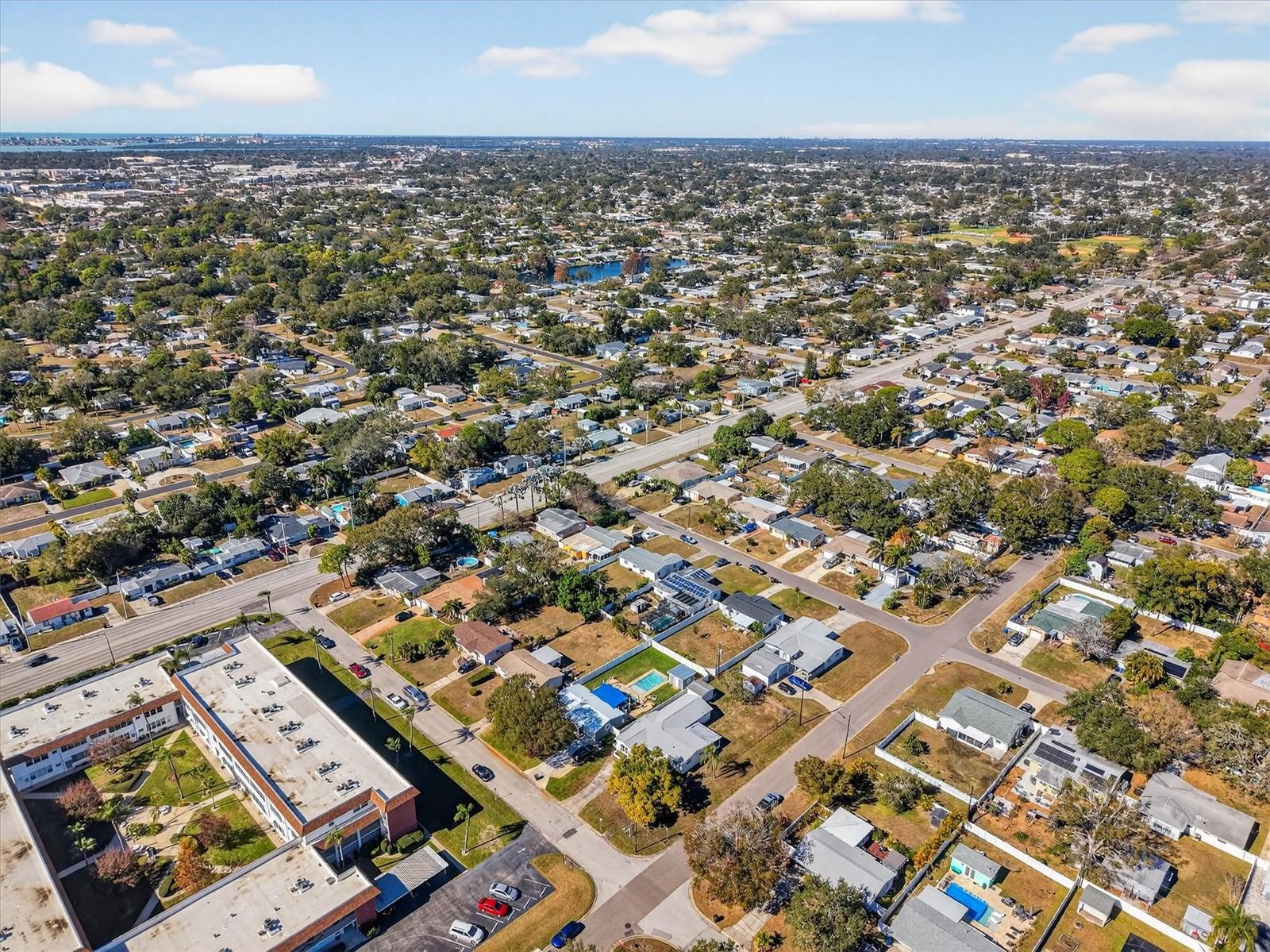 Listing photo id 37 for 5701 14th Avenue N