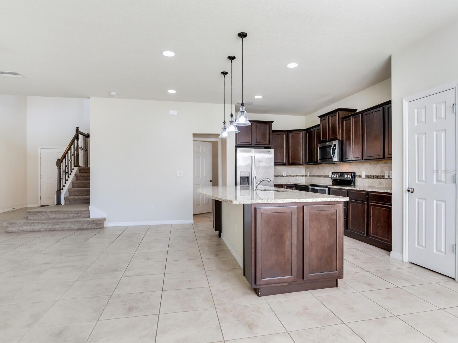 Image 12 of 43 For 8306 Red Spruce Avenue