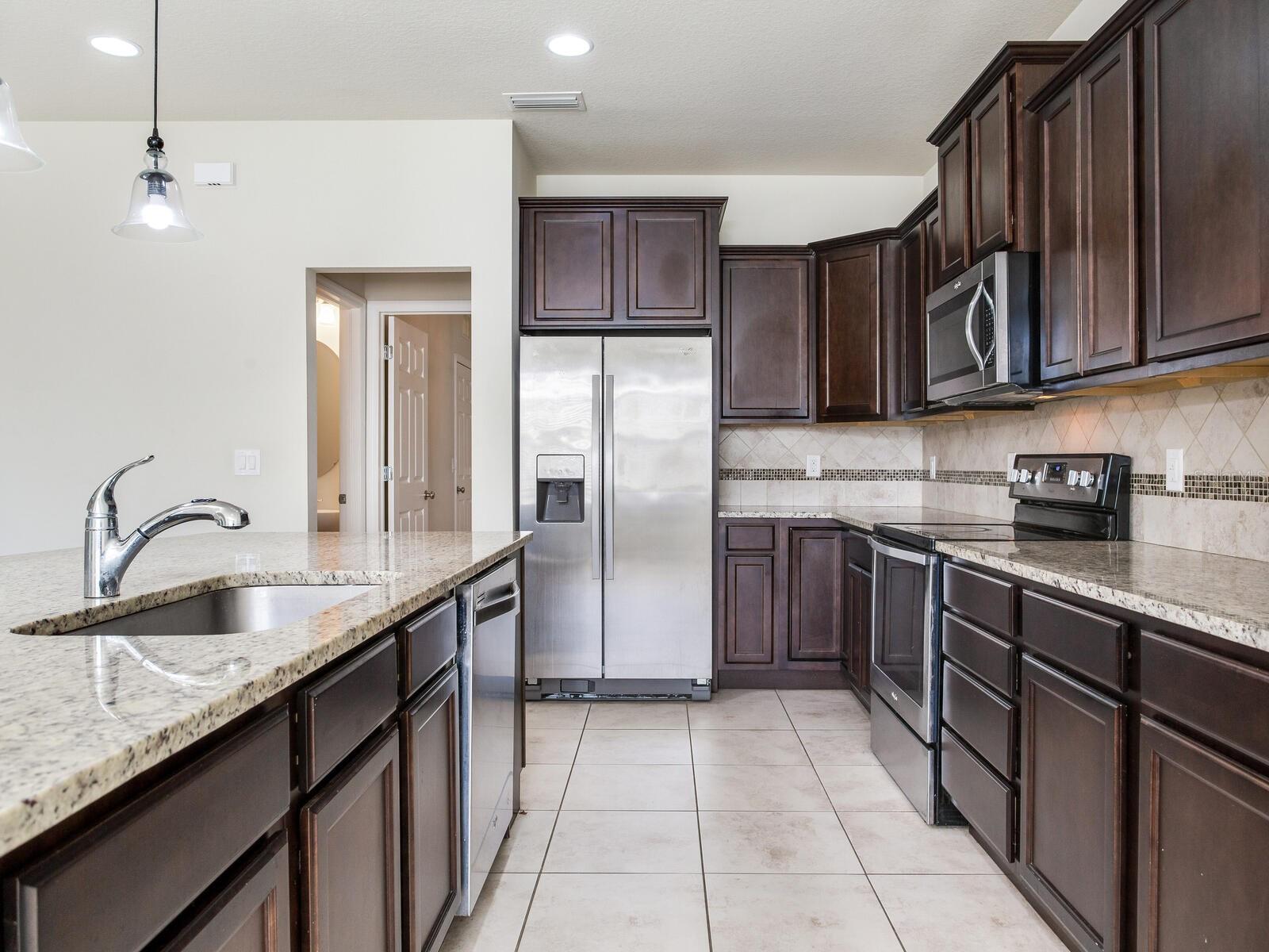 Image 14 of 43 For 8306 Red Spruce Avenue