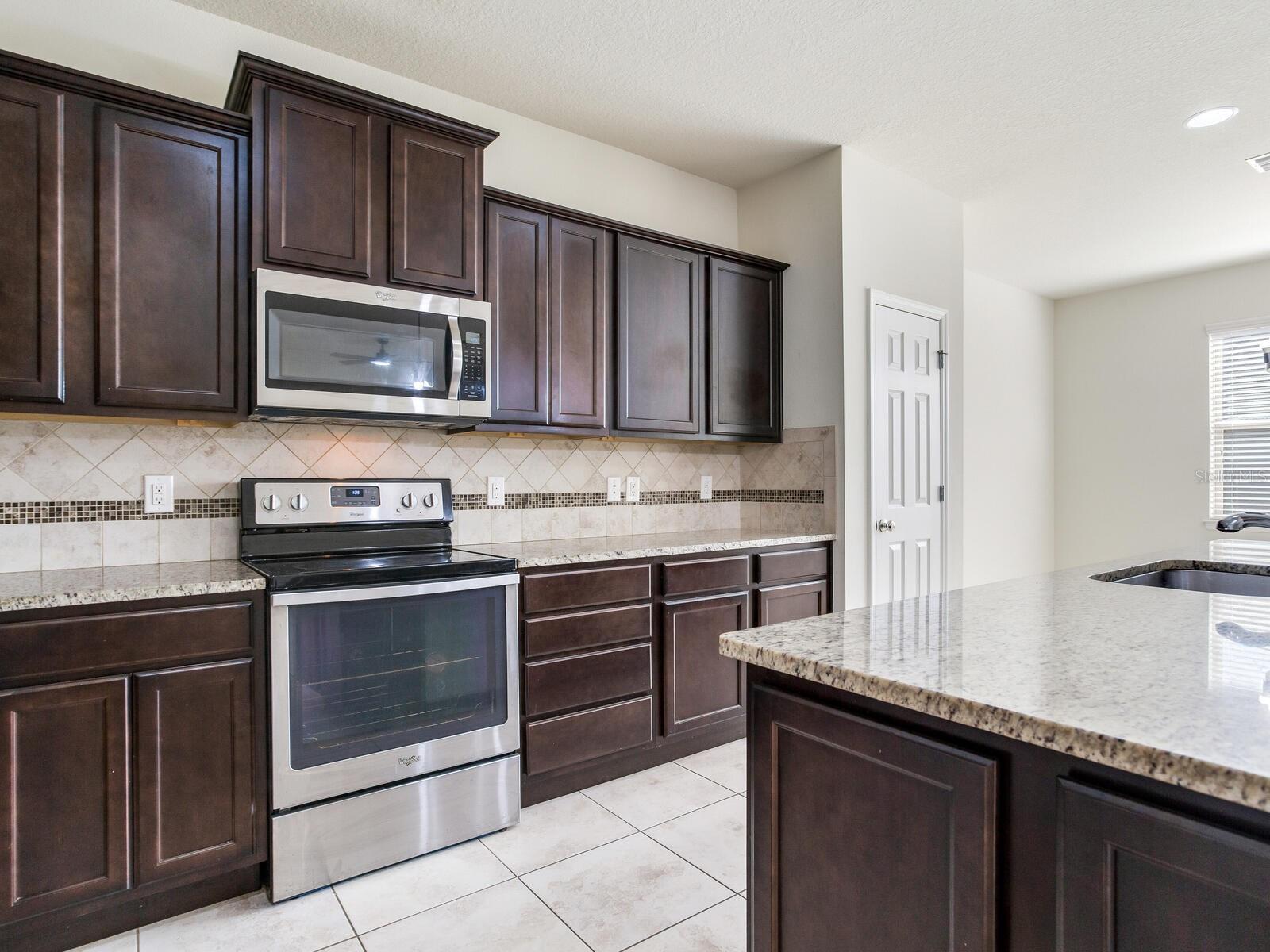 Image 15 of 43 For 8306 Red Spruce Avenue