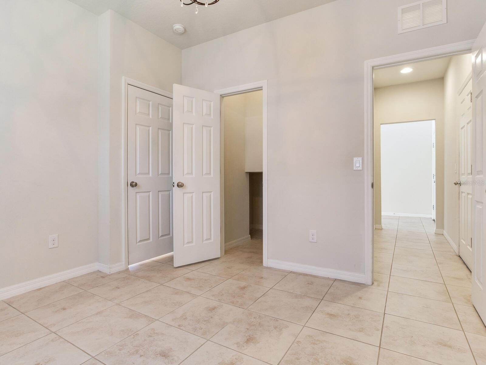 Image 20 of 43 For 8306 Red Spruce Avenue