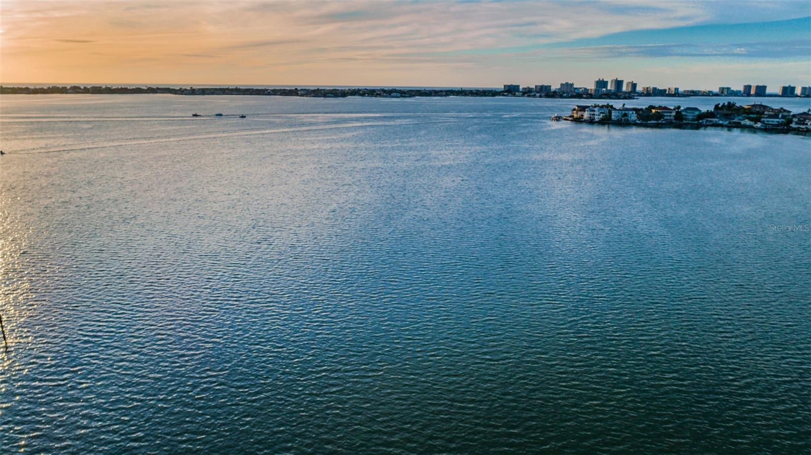 Image 48 of 68 For 100 Bluff View Drive 604c