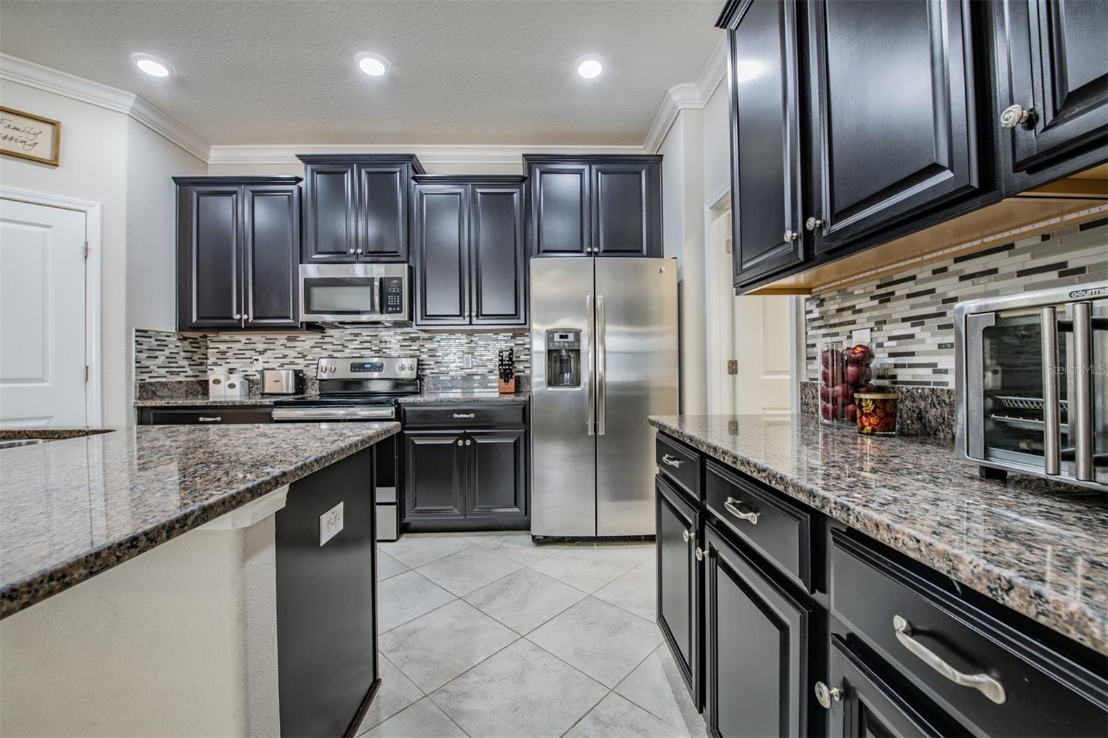 Image 22 of 77 For 32123 Goddard Drive