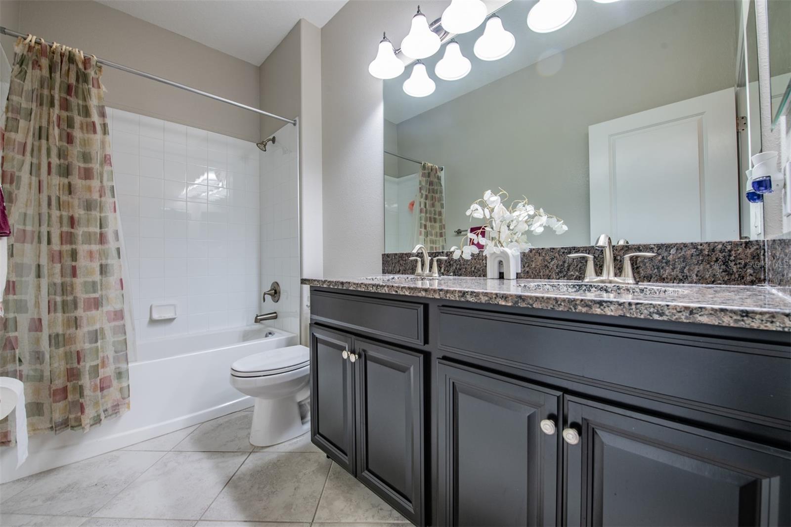 Image 30 of 77 For 32123 Goddard Drive