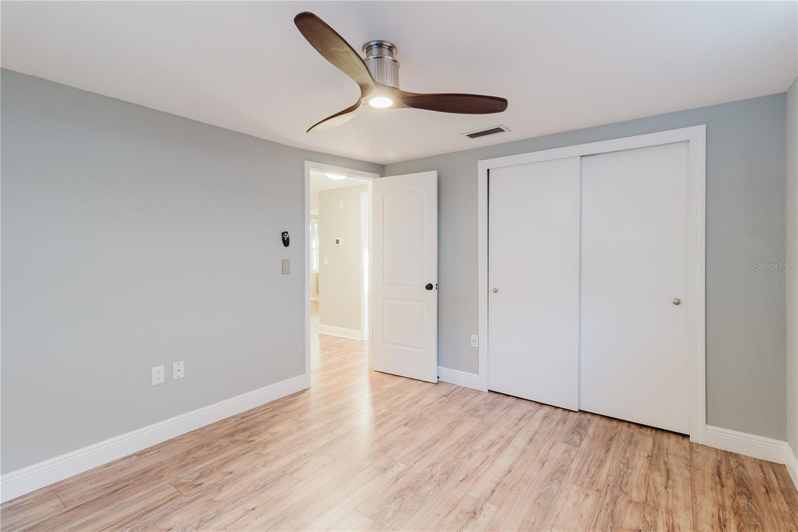 Image 22 of 54 For 6629 Albemarle Parkway