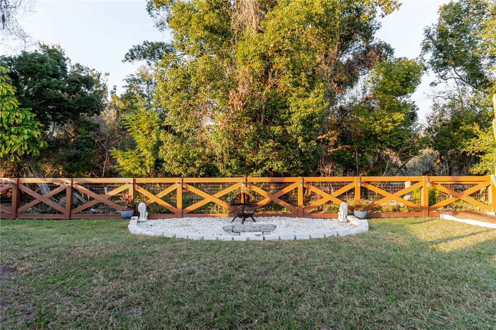 Image 40 of 54 For 6629 Albemarle Parkway