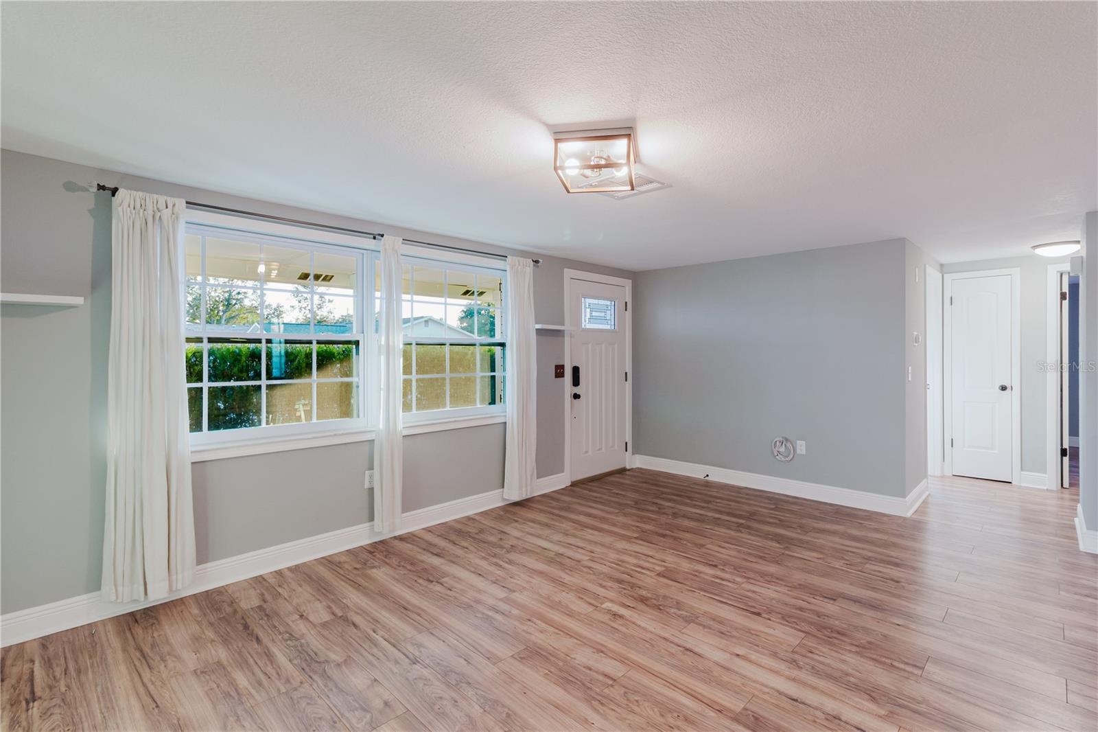 Image 9 of 54 For 6629 Albemarle Parkway