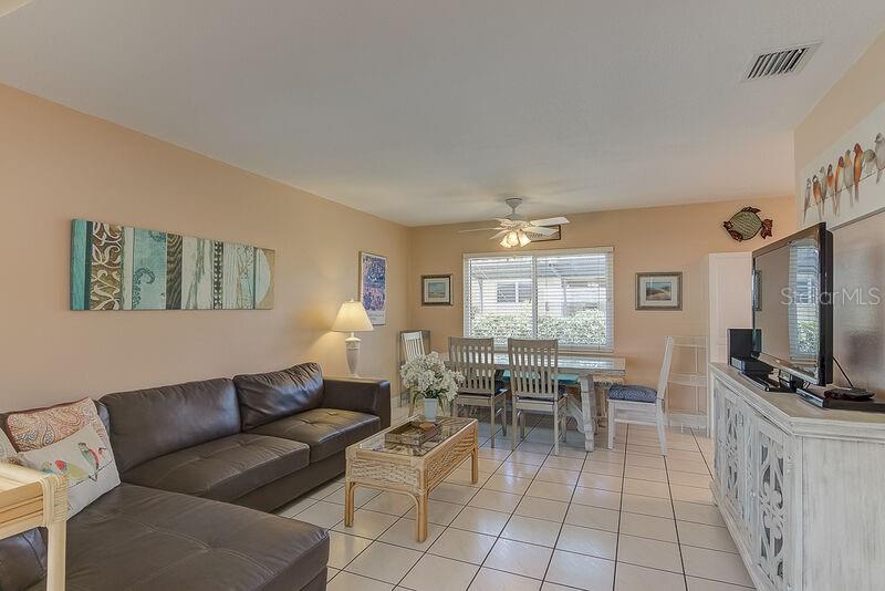 Image 3 of 30 For 6020 Midnight Pass Road 1