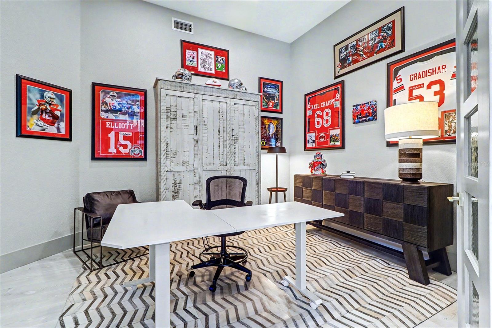 Image 18 of 42 For 4635 Dolphin Cay Lane S