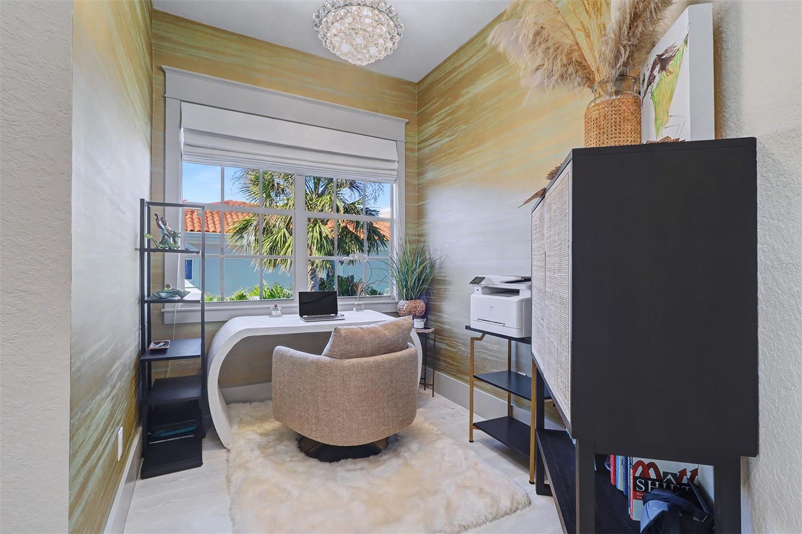 Image 30 of 42 For 4635 Dolphin Cay Lane S