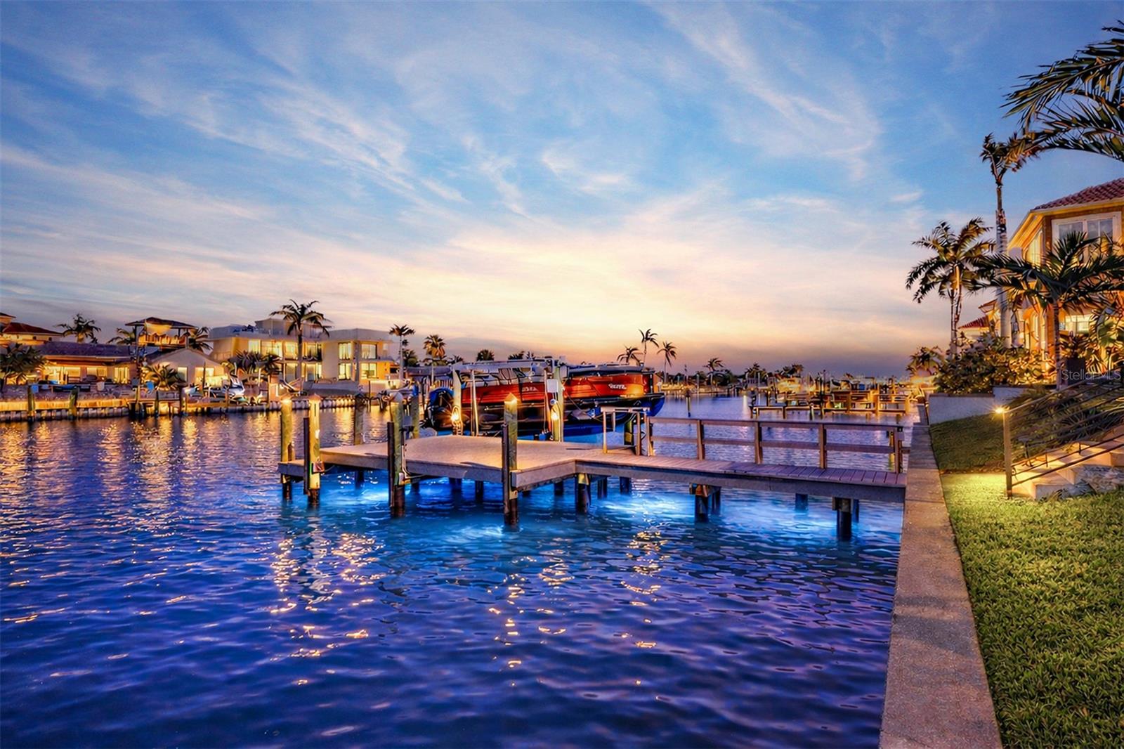 Image 39 of 42 For 4635 Dolphin Cay Lane S