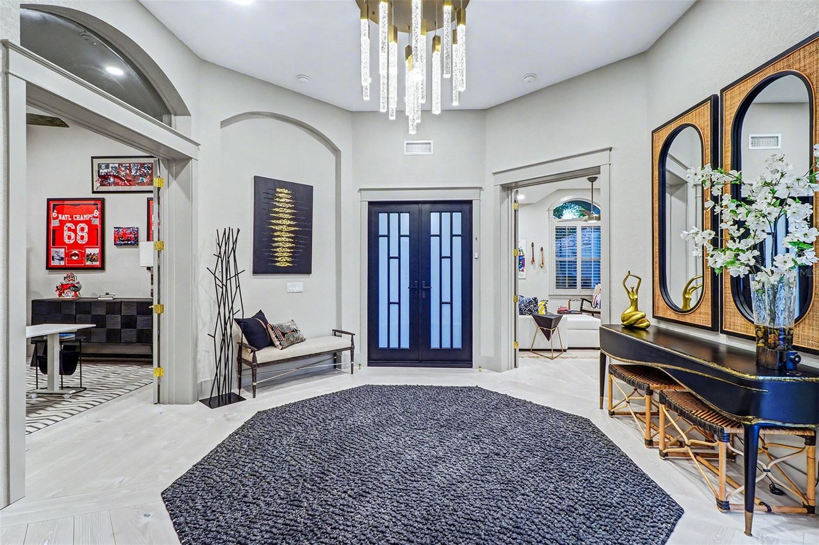 Image 4 of 42 For 4635 Dolphin Cay Lane S