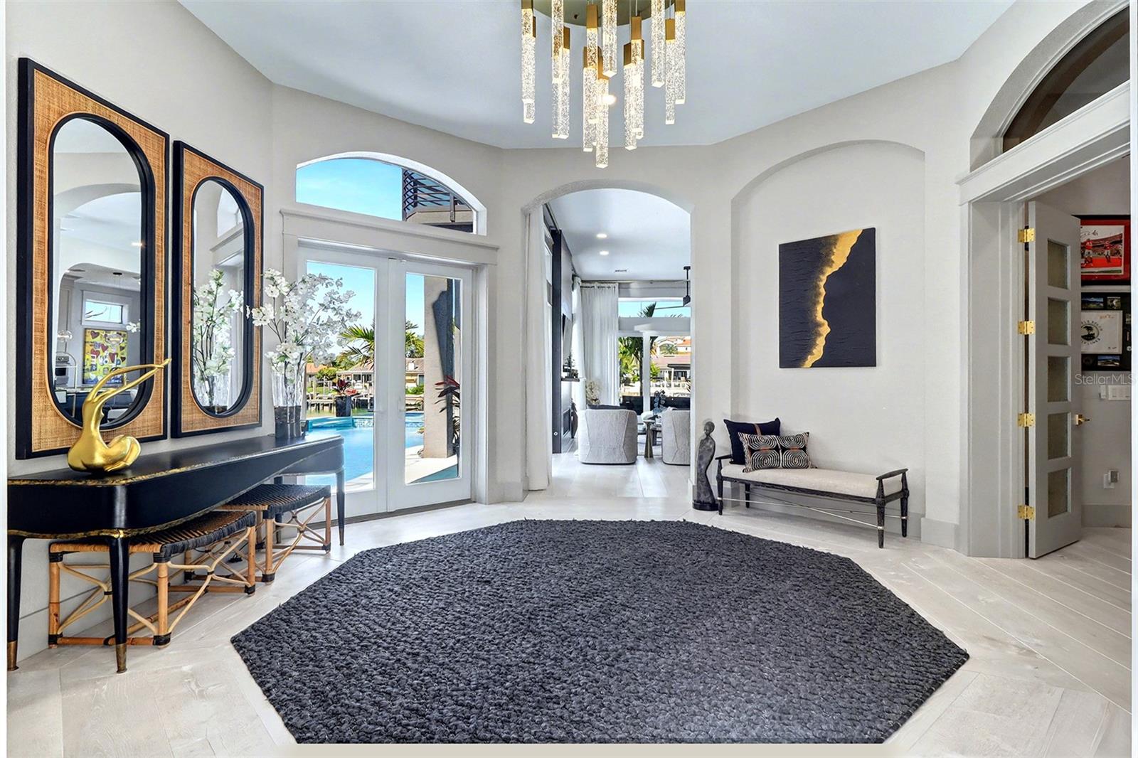 Image 5 of 42 For 4635 Dolphin Cay Lane S