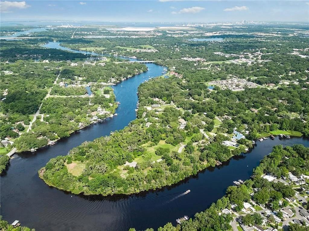 Details for 8353 Alafia Pointe Drive, RIVERVIEW, FL 33578