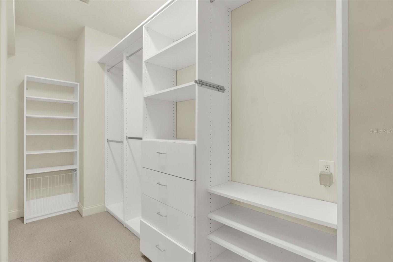 Image 20 of 64 For 3511 Heards Ferry Drive