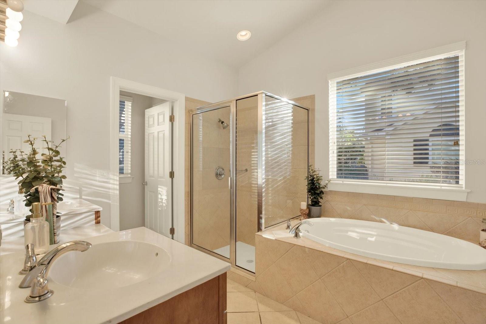 Image 21 of 64 For 3511 Heards Ferry Drive