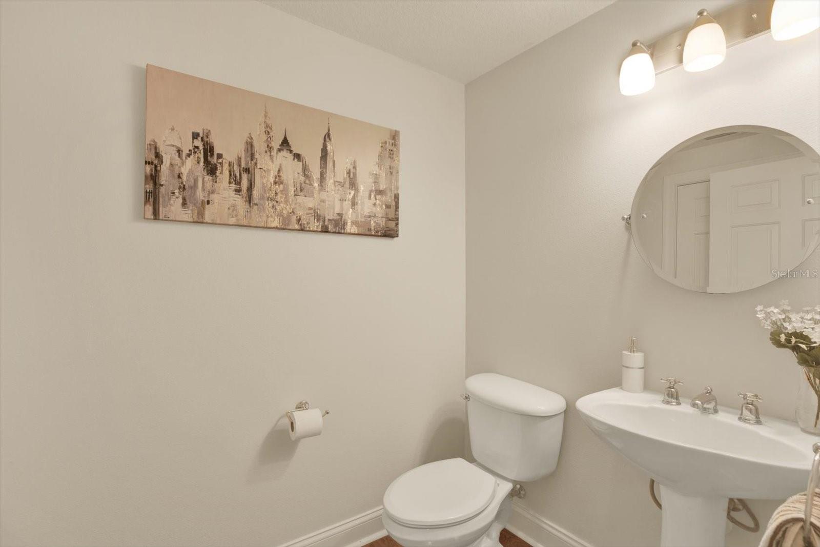 Image 23 of 64 For 3511 Heards Ferry Drive