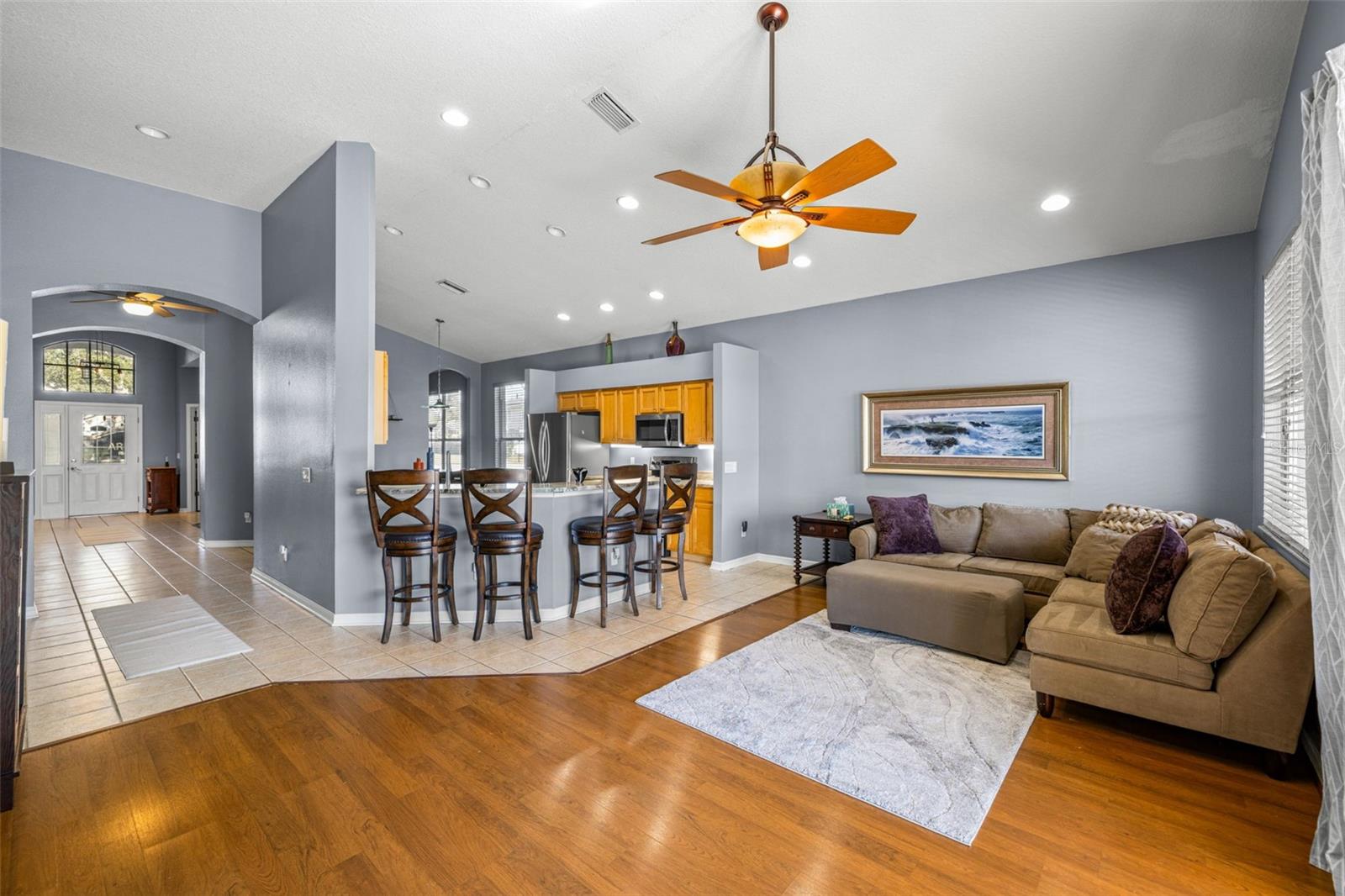 Image 11 of 26 For 8425 Fenwick Avenue