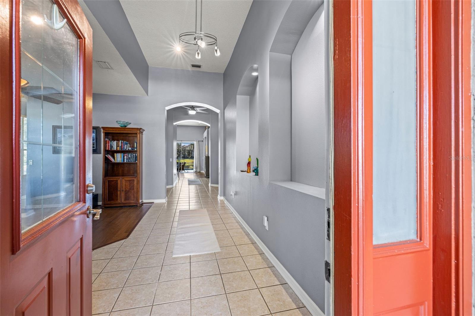 Image 4 of 26 For 8425 Fenwick Avenue