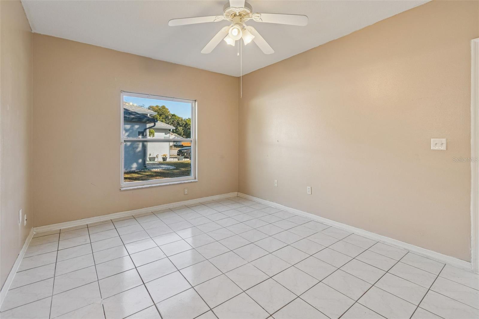 Image 22 of 55 For 11022 Connacht Way