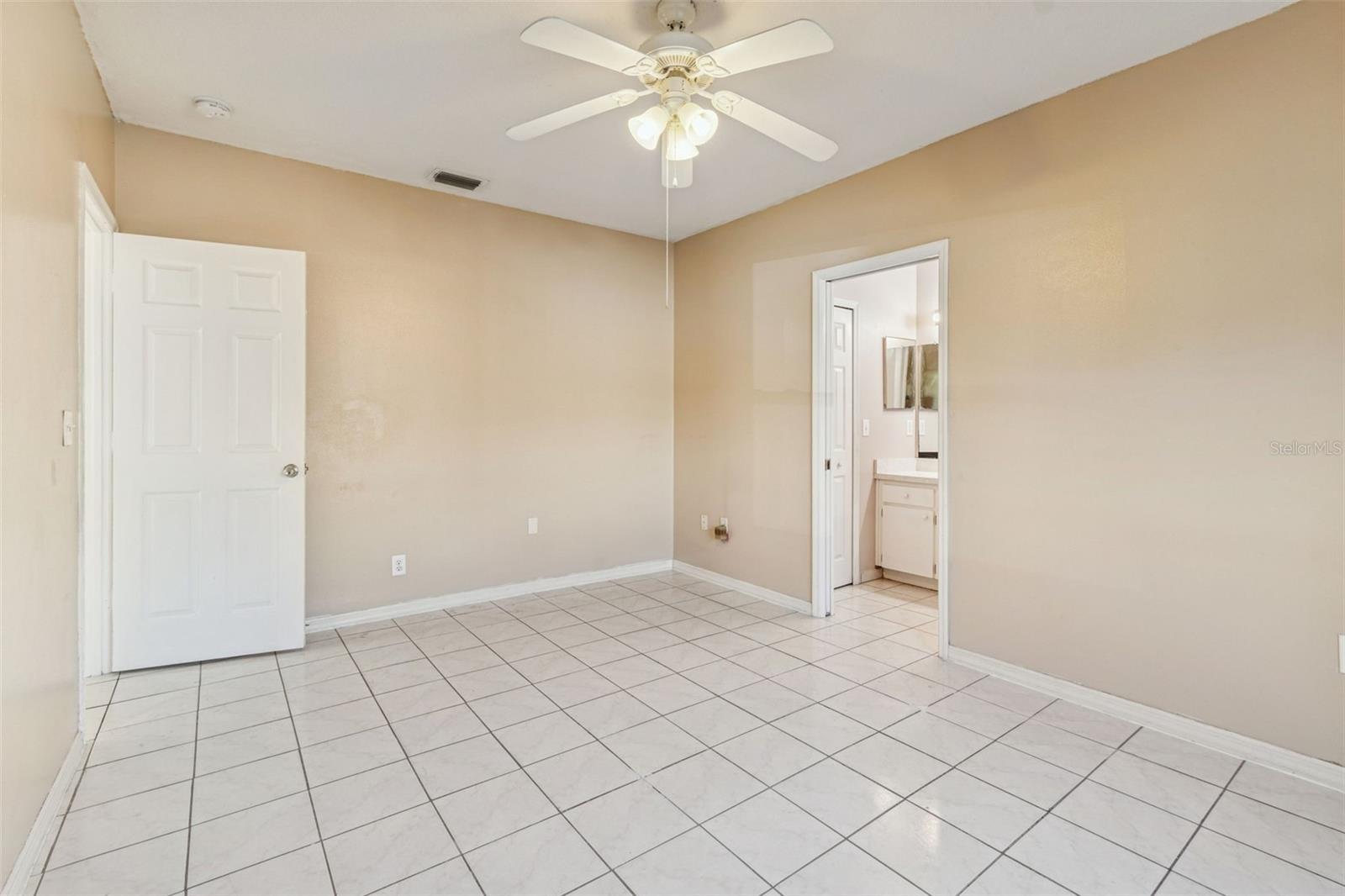 Image 24 of 55 For 11022 Connacht Way