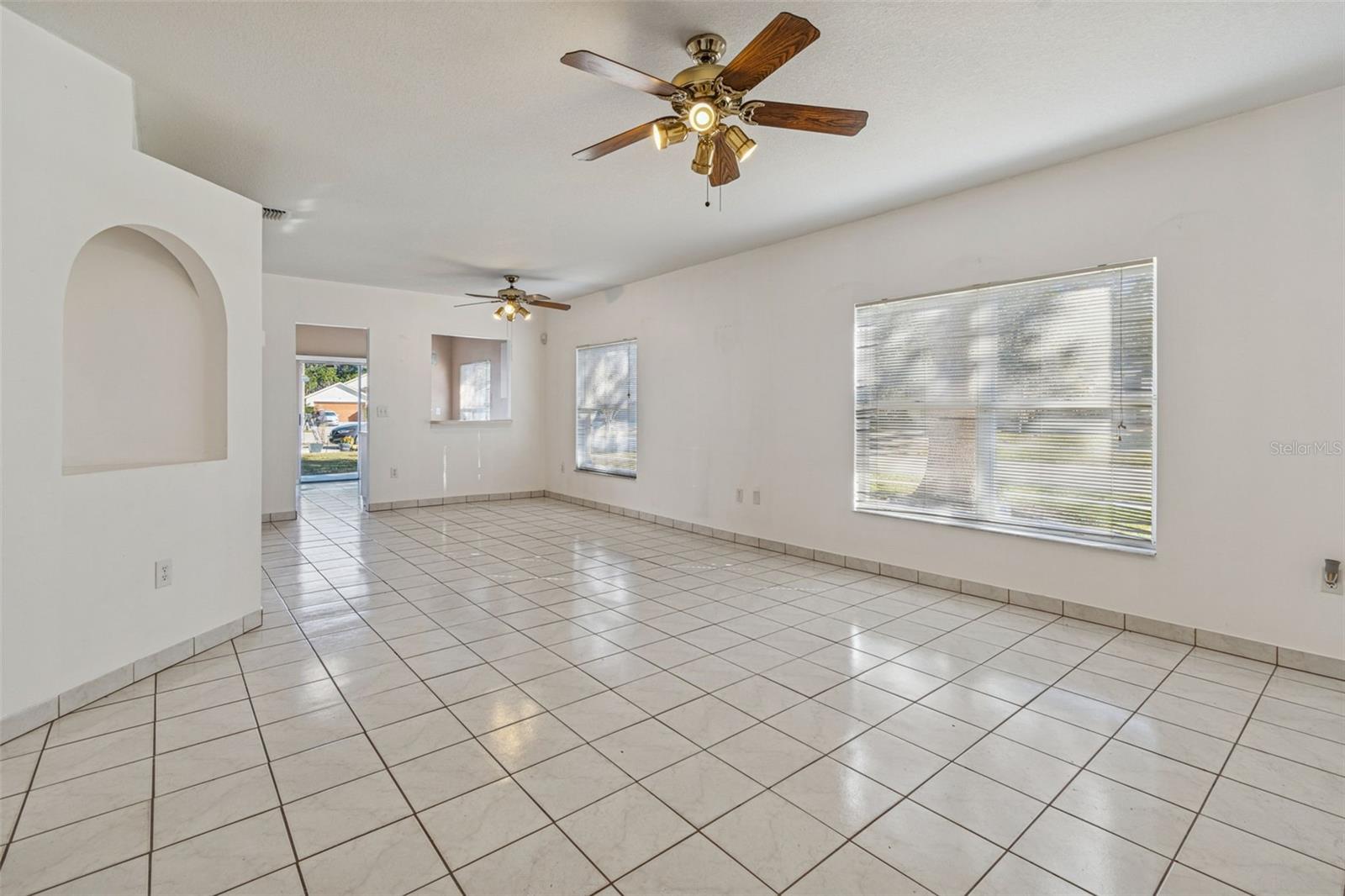 Image 8 of 55 For 11022 Connacht Way