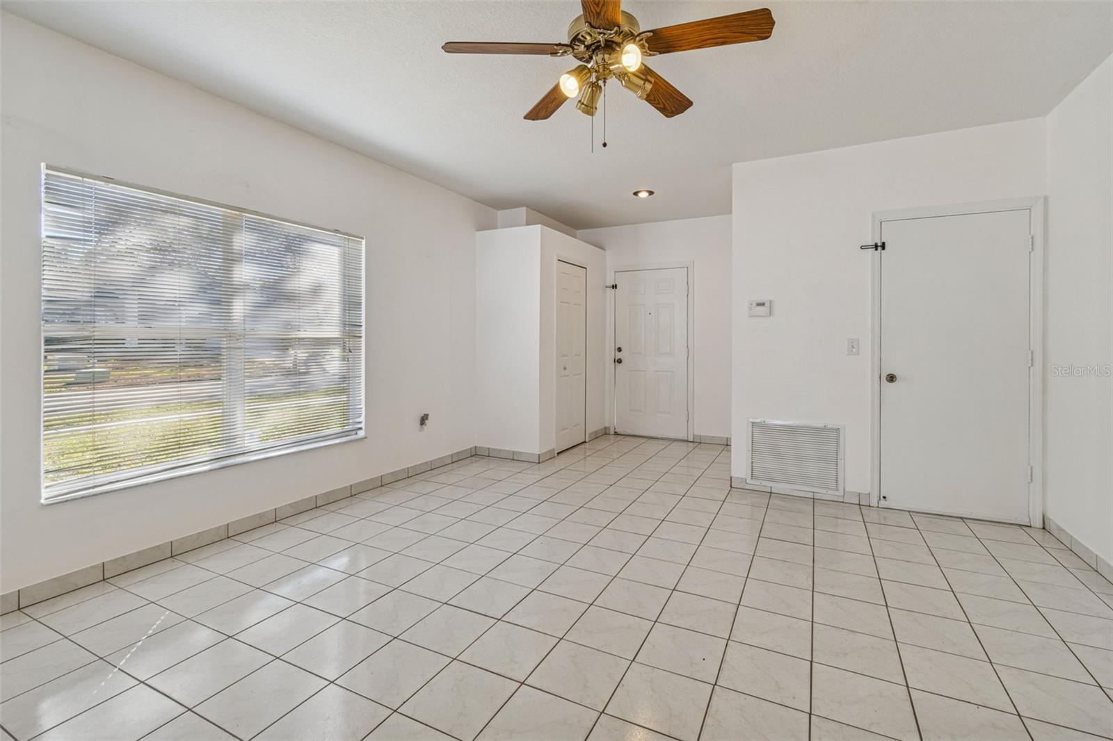 Image 9 of 55 For 11022 Connacht Way