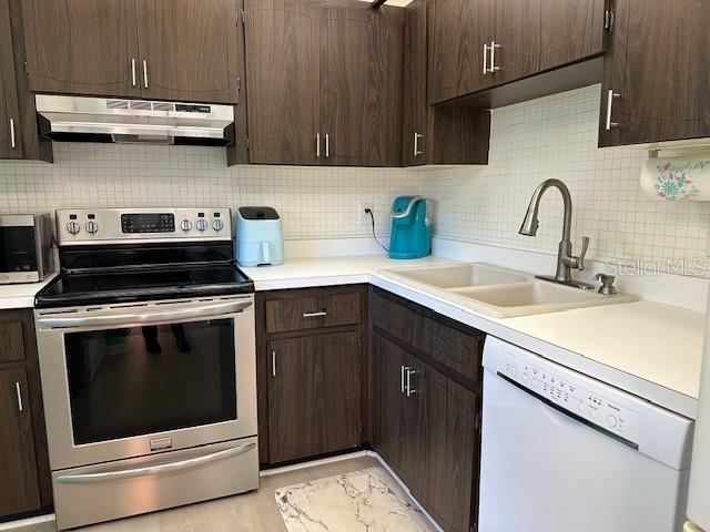 Image 5 of 34 For 19029 Us Highway 19 N 3-7