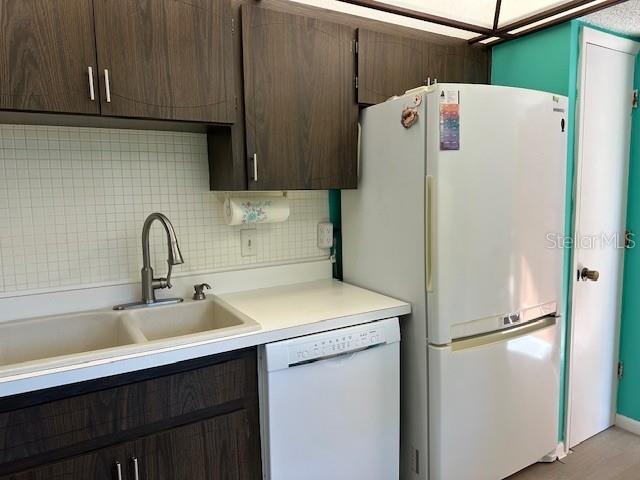 Image 6 of 34 For 19029 Us Highway 19 N 3-7