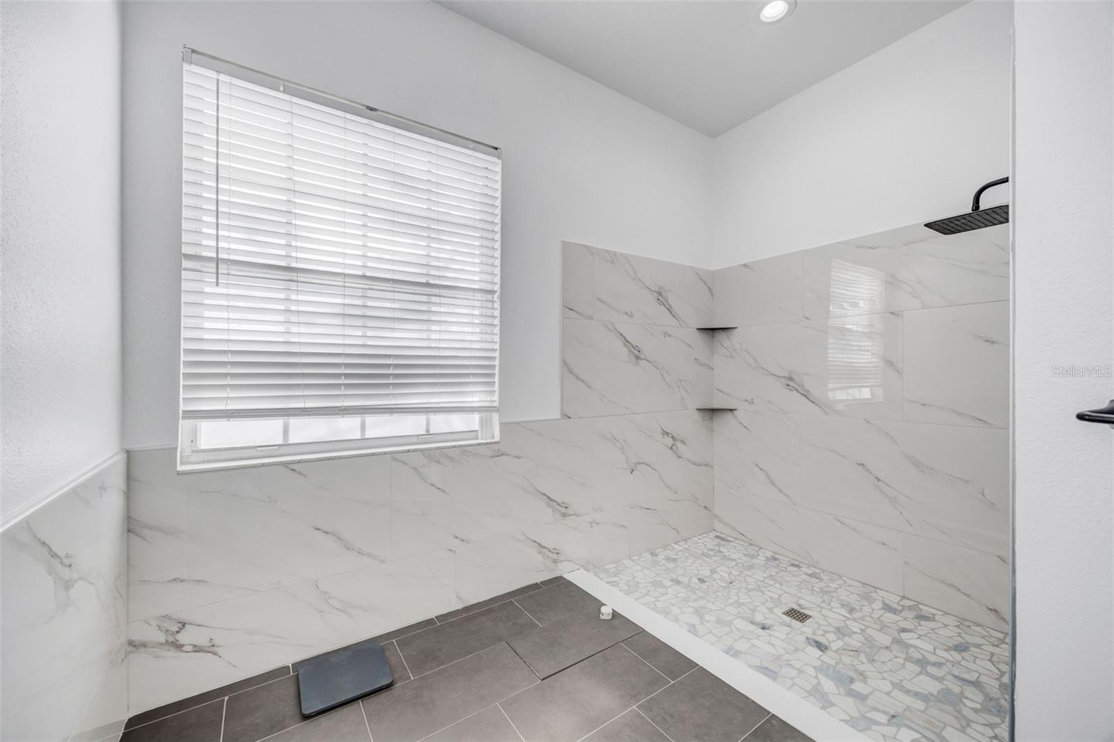 Image 23 of 74 For 22239 Yachtclub Terrace