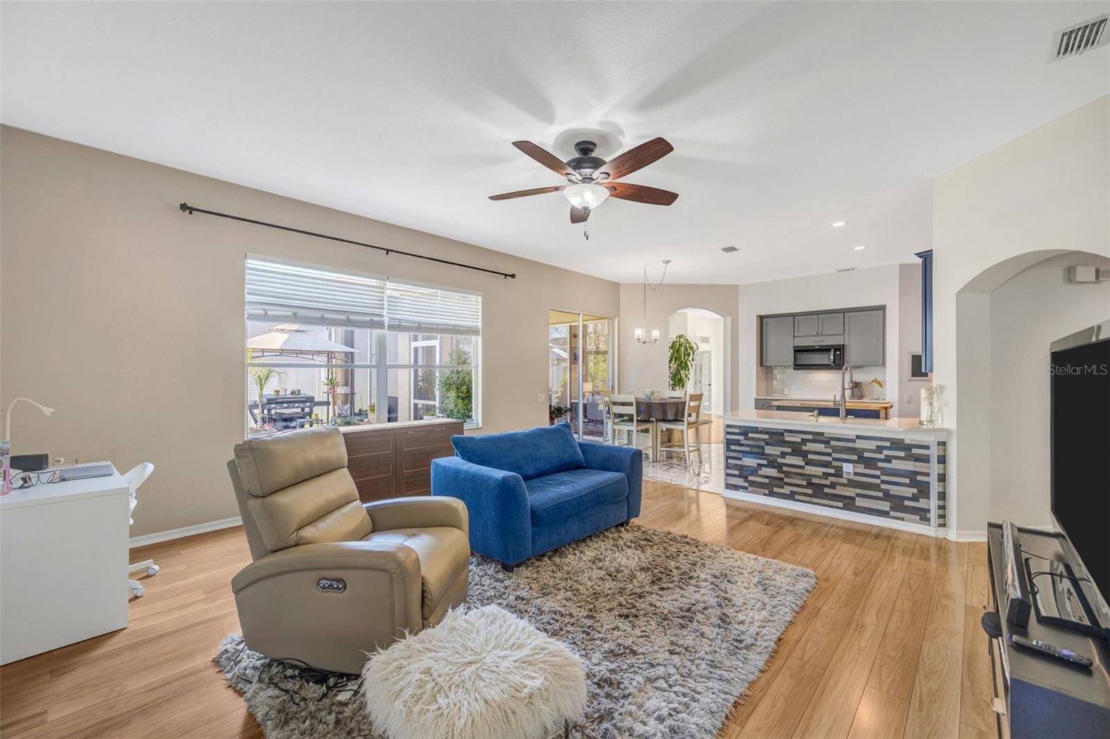 Image 26 of 74 For 22239 Yachtclub Terrace