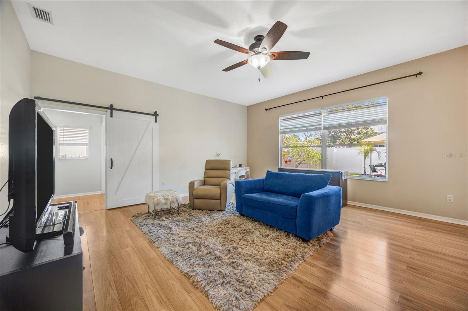 Image 40 of 74 For 22239 Yachtclub Terrace