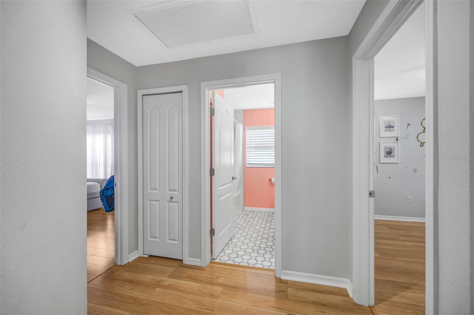 Image 44 of 74 For 22239 Yachtclub Terrace