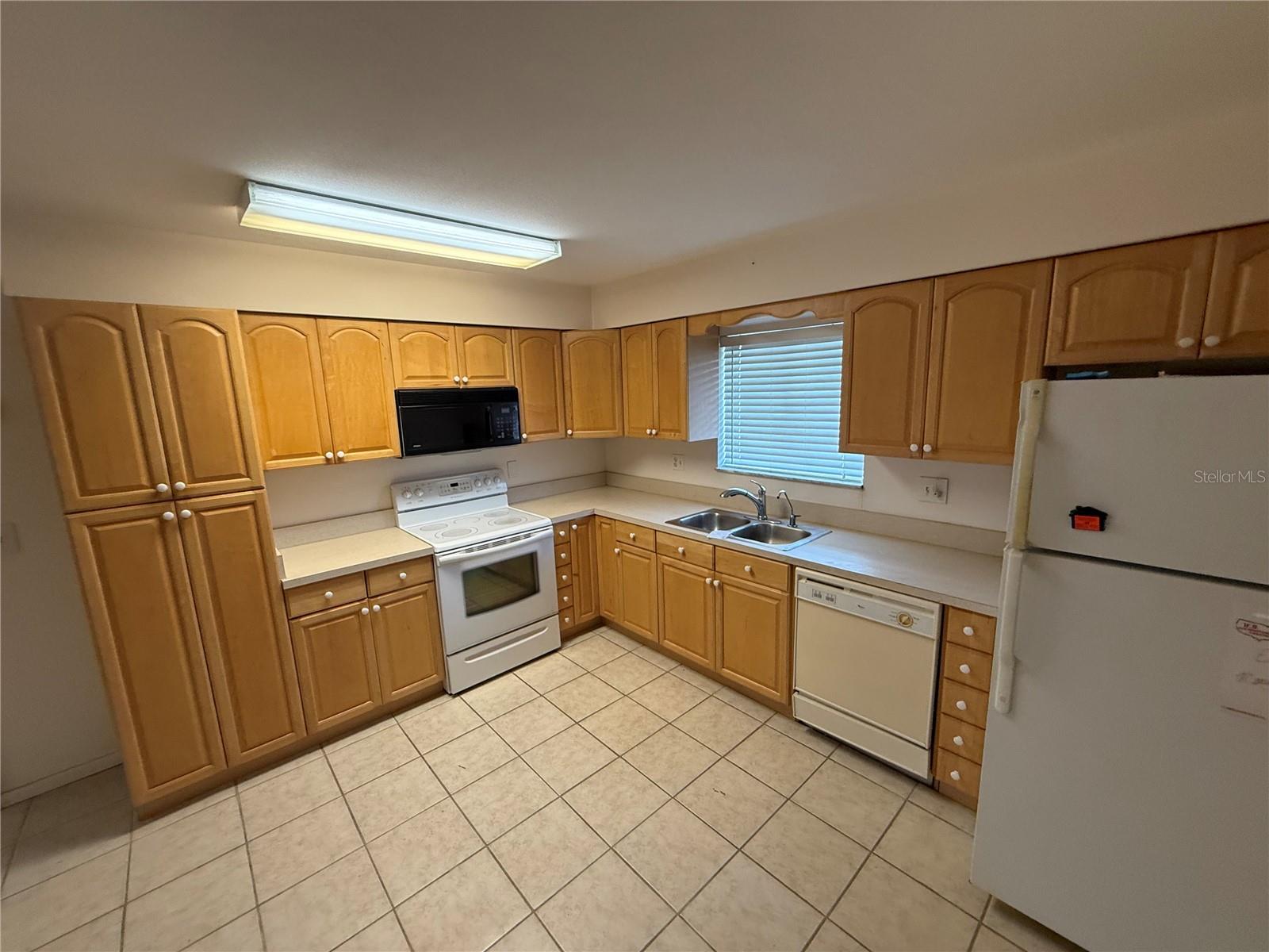 Image 5 of 13 For 709 Bel Air Avenue